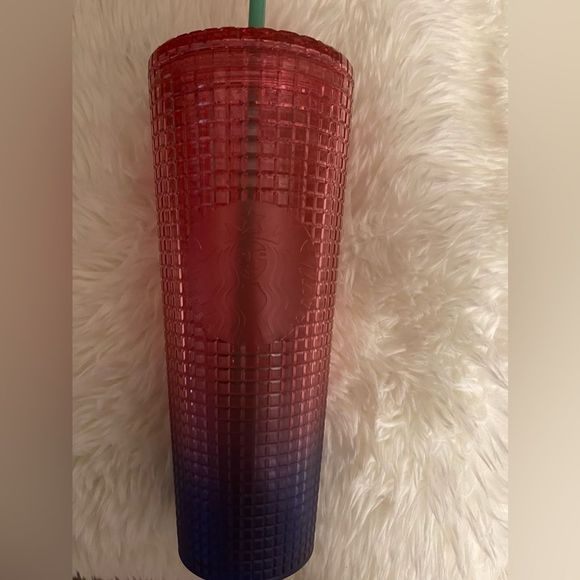 Starbucks {Summer 2022} Watermelon 24oz Grid Tumbler - Picture 3 of 3